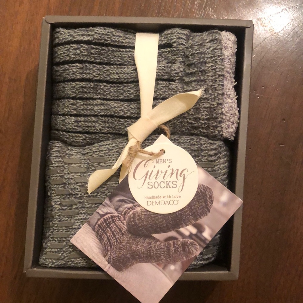 DEMDACO socks